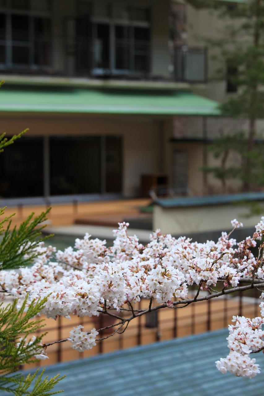 Sakunami Onsen Yuzukushi Salon Ichinobo Sendai Bagian luar foto