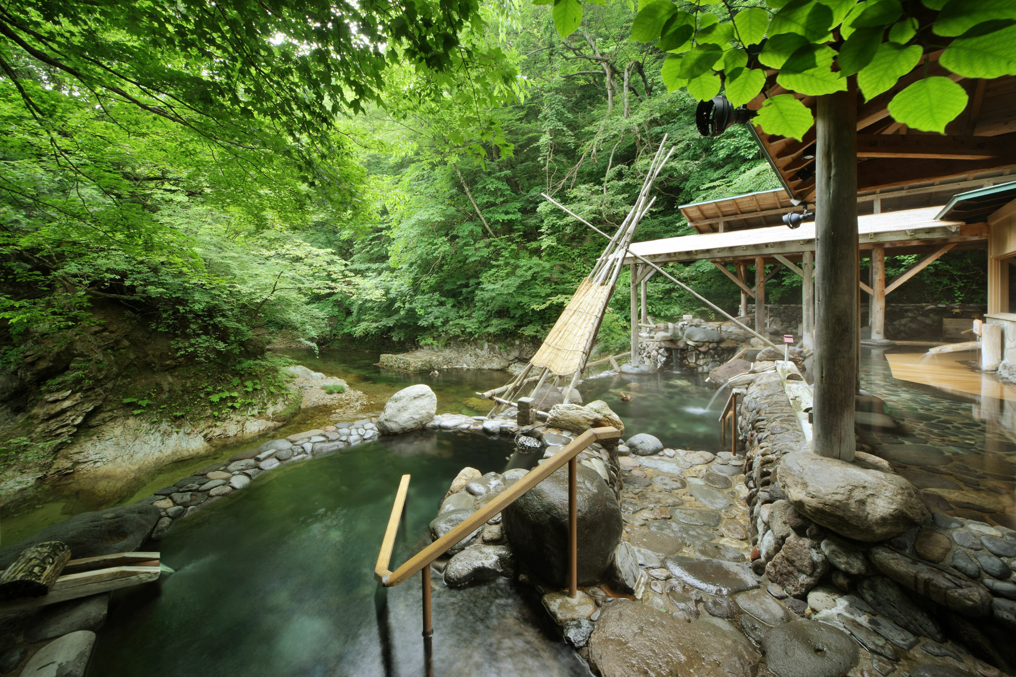Sakunami Onsen Yuzukushi Salon Ichinobo Sendai Bagian luar foto